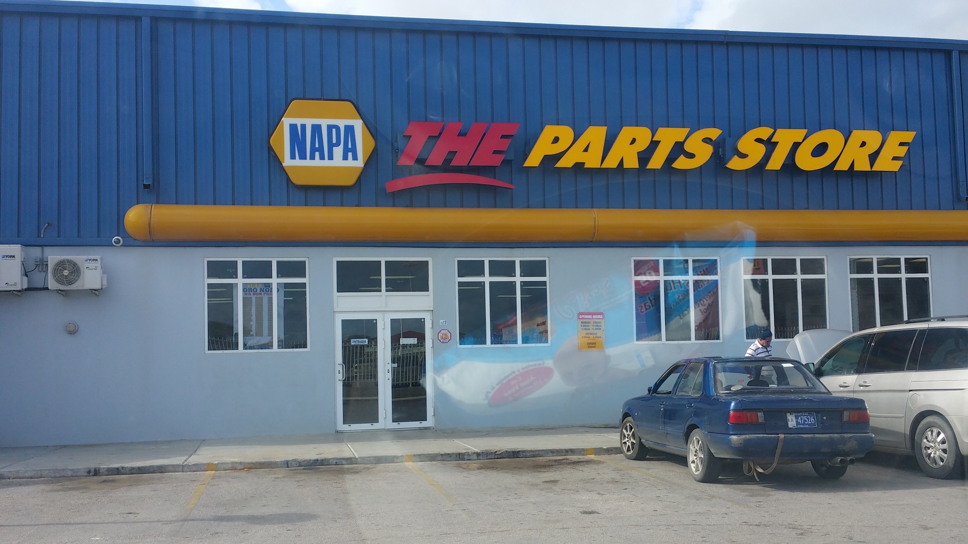 Napa Auto Parts Aruba Noord